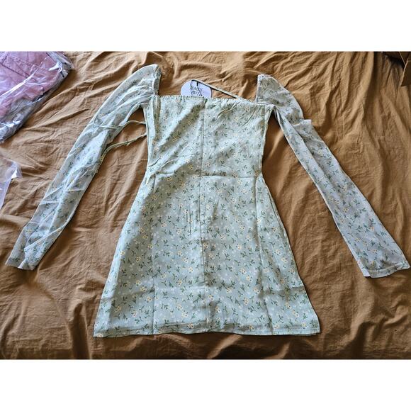 NWT Princess Prolly Dyer Sheer Sleeve Mini Dress Green Floral size 2 - Picture 6 of 6